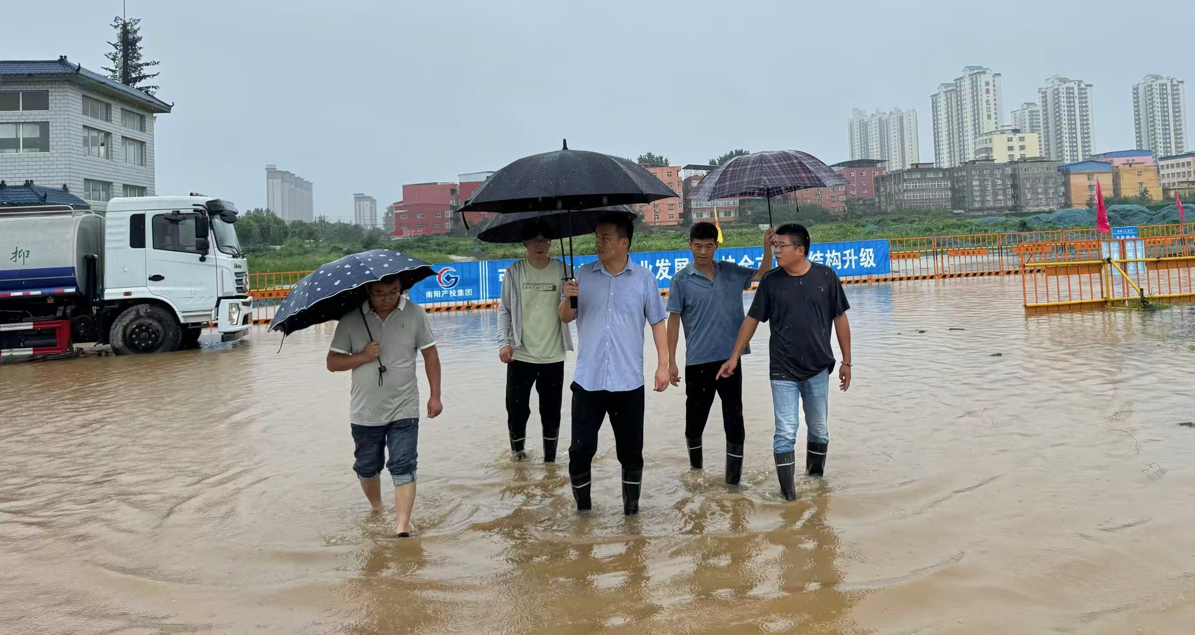 1750301400673073857.jpg 3.jpg