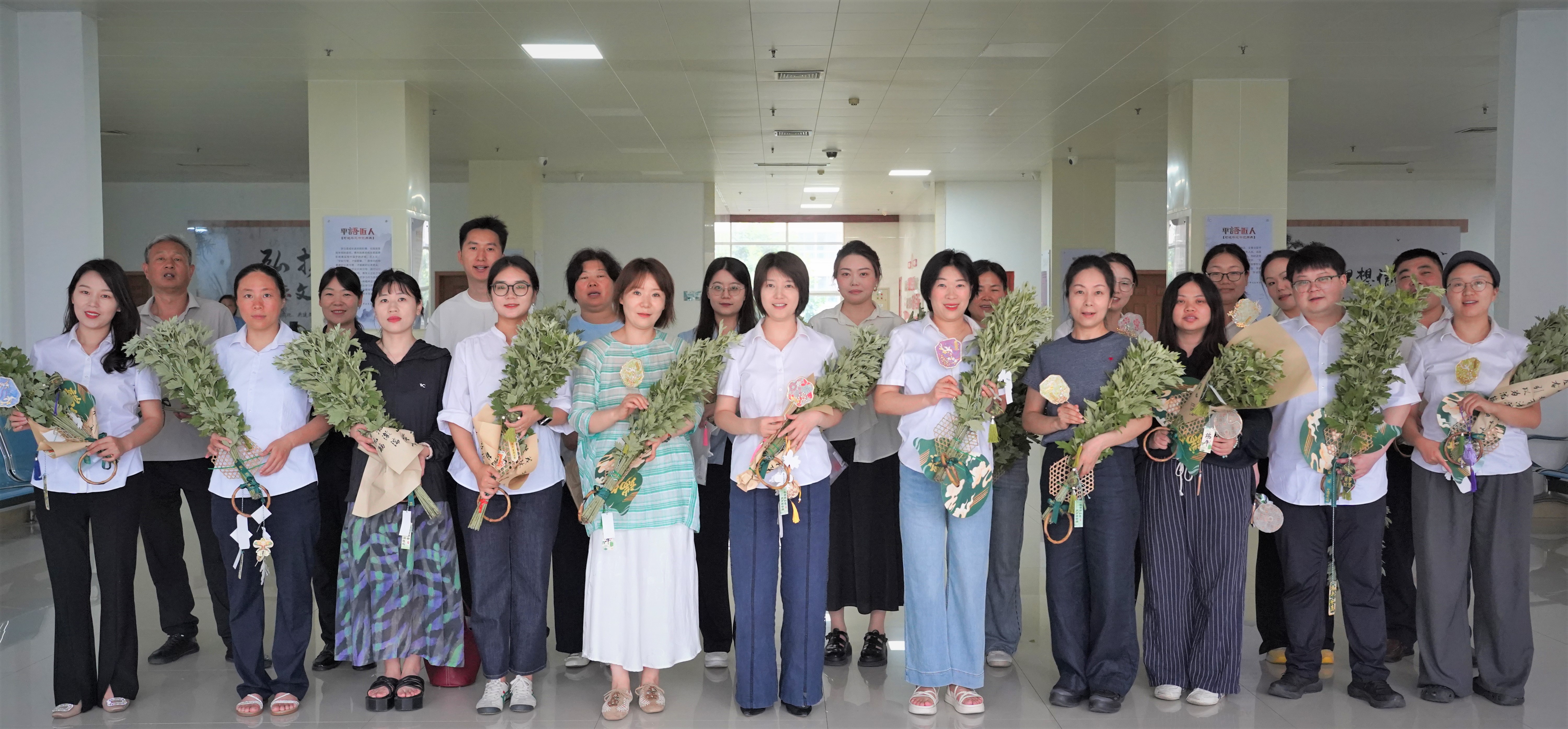 南阳产业投资集团举办“非遗匠心·奋进产投”端午节主题活动